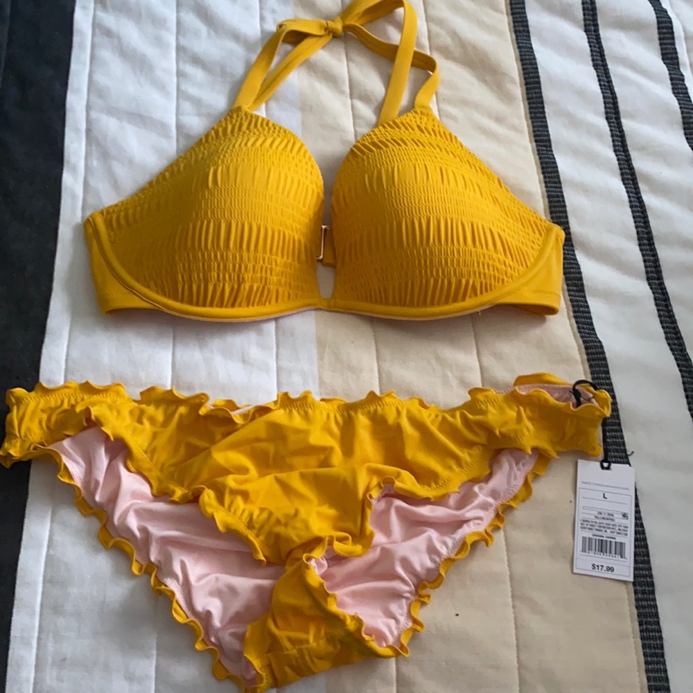 Yellow Bikini (TOP ONLY)